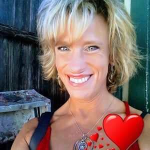 Meet your Posher, Deanna